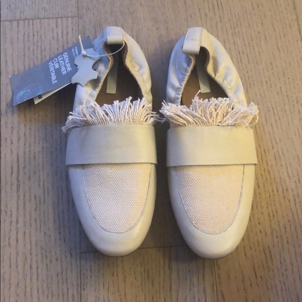 H&M premium quality Cream/Ecru leather loafer